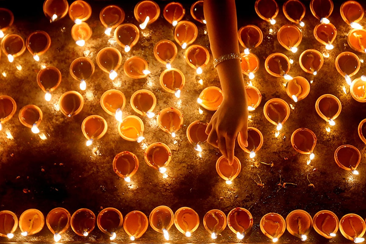 Lights on Mundus Euforica