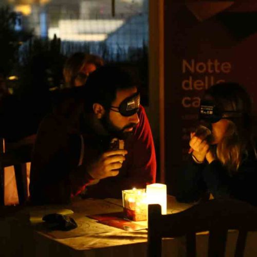 Cena al buio Notte delle Candele 2018